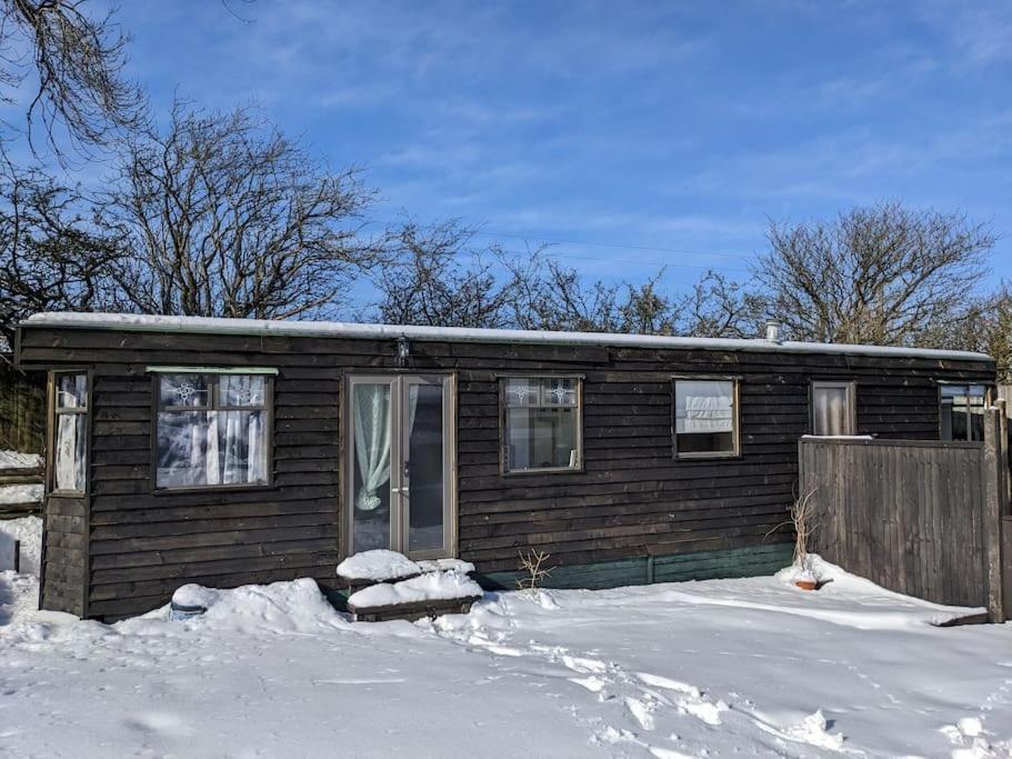 Ferny Roost Cabin. Wrexham Exterior foto